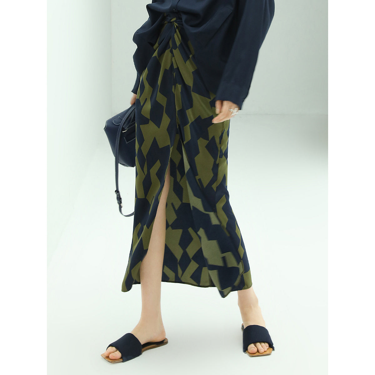 Twisted Front Green Geometric Green Midi Skirt with Front Slit